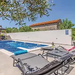 Appartamento 21 Pola