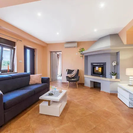 21 Appartamento Pola